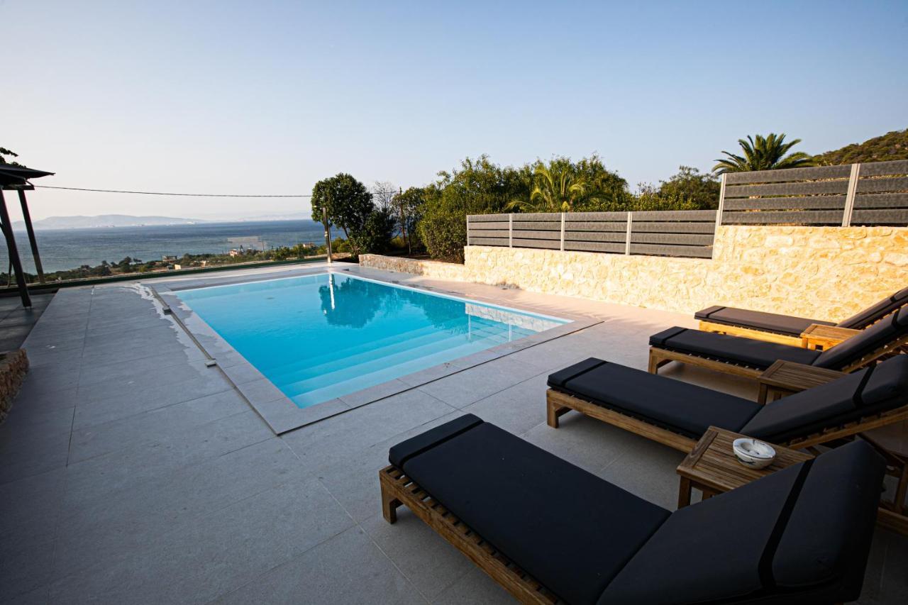 Villa Pine House à Agioi Extérieur photo